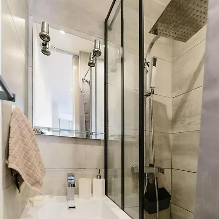 Tt Equipe Parking Coeur Apartment *